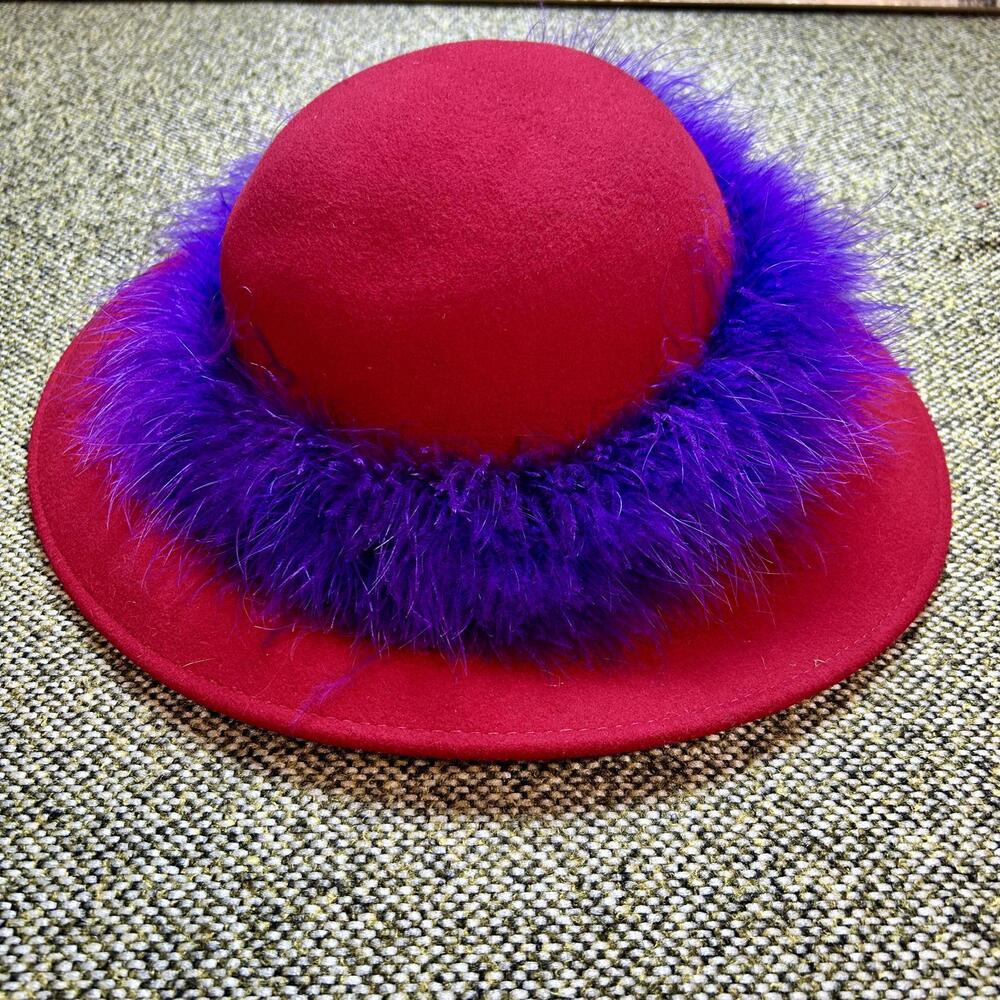 Liz Claiborne Red Wool Cloche Hat Purple Ostrich‎ Feather Trim Red Hat Society